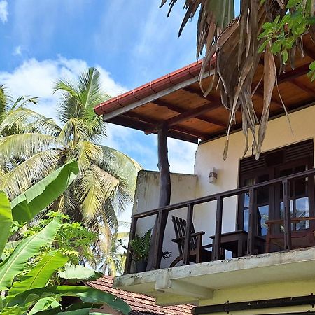 Bandulas Beach House Hikkaduwa Kültér fotó