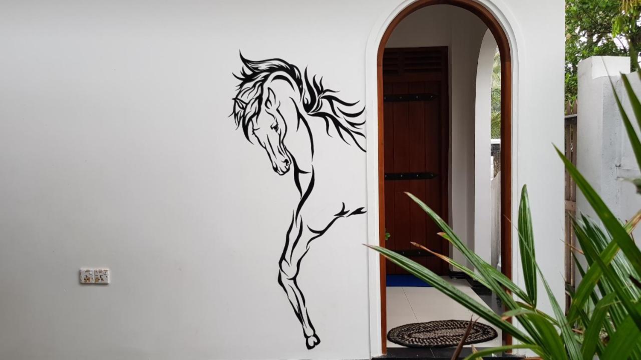Bandulas Beach House Hikkaduwa Kültér fotó