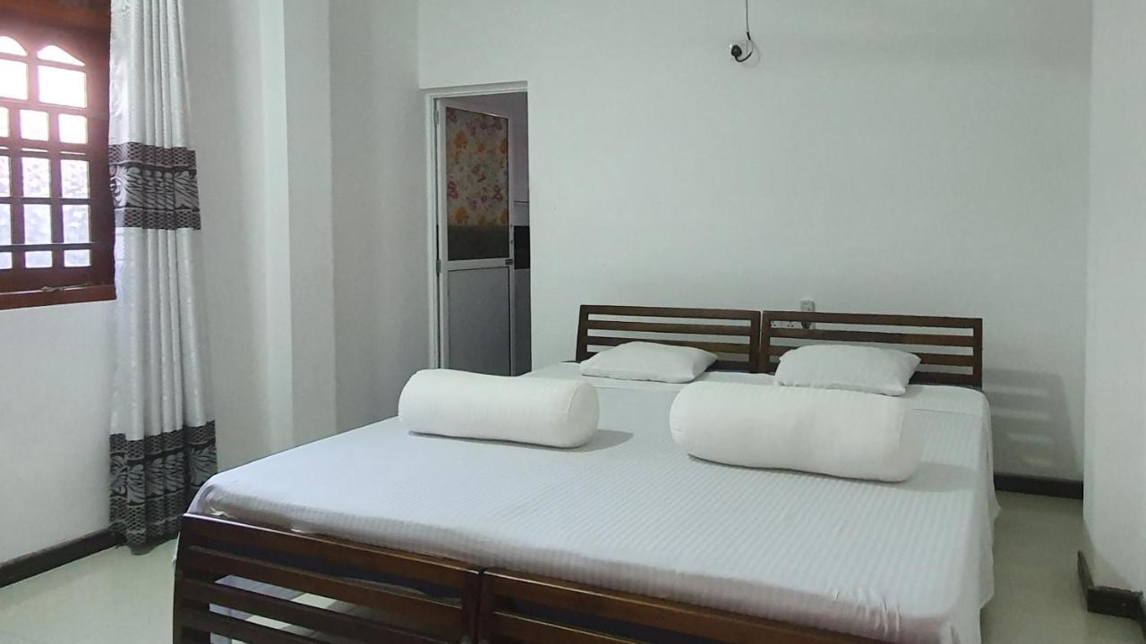 Bandulas Beach House Hikkaduwa Kültér fotó