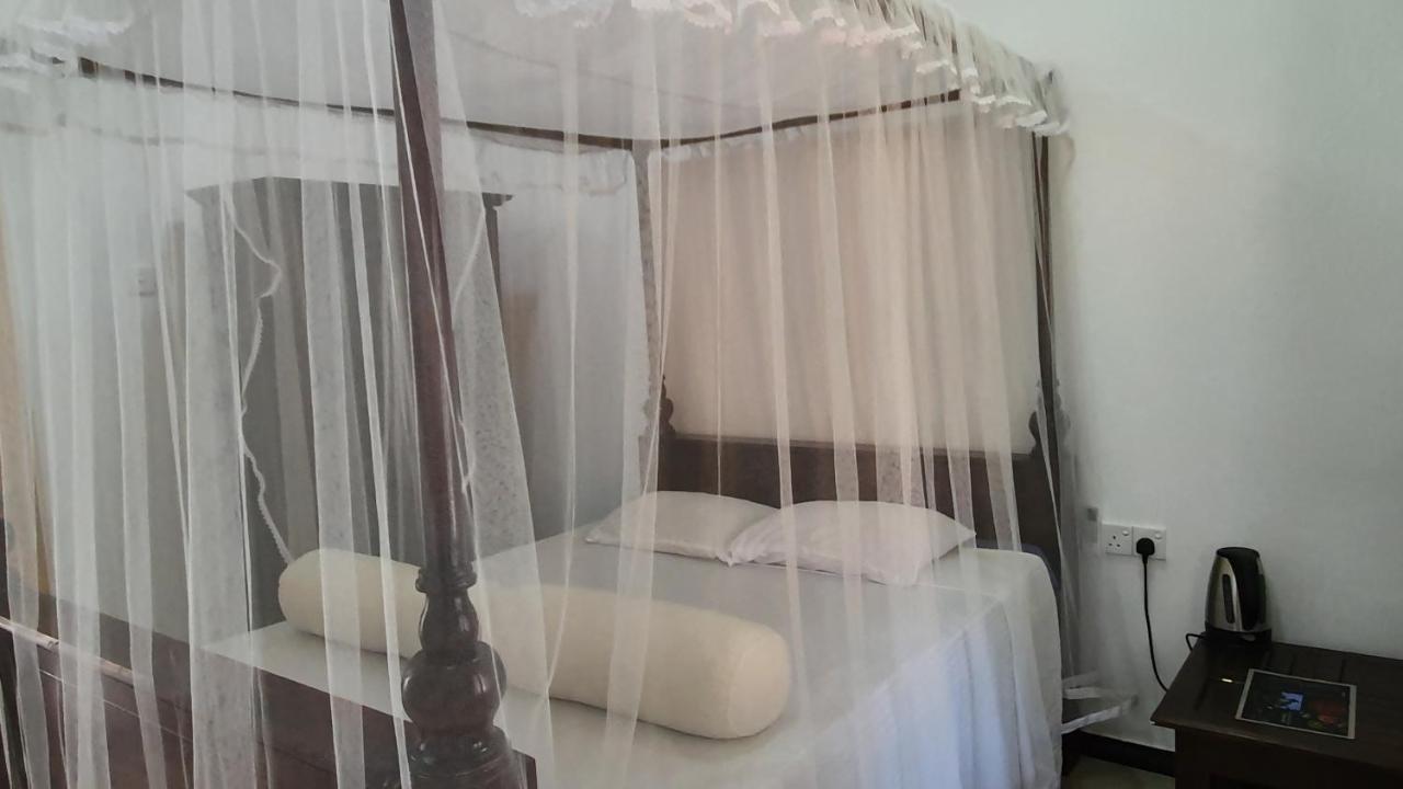 Bandulas Beach House Hikkaduwa Kültér fotó